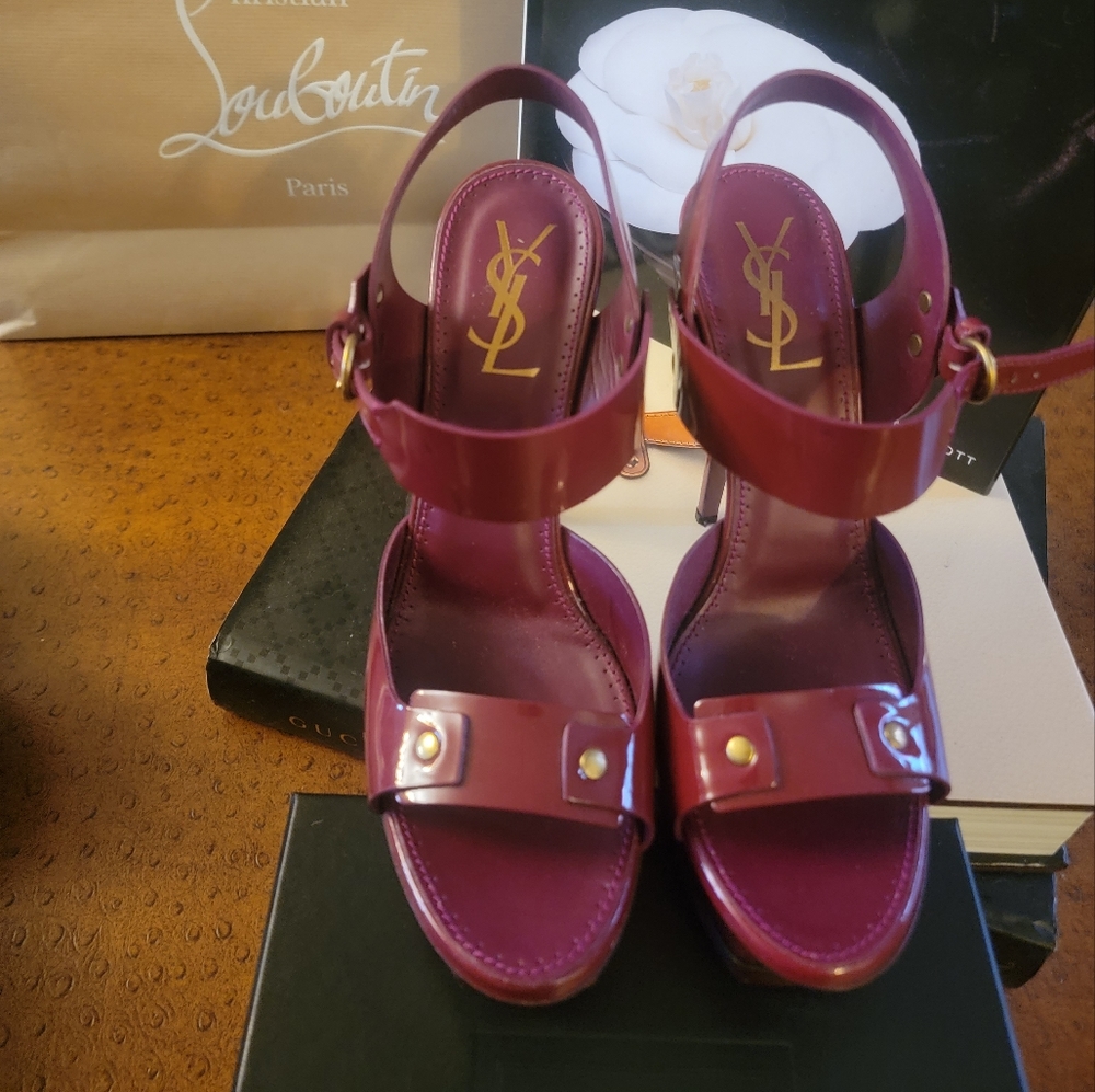 Yves Saint Laurent Heels